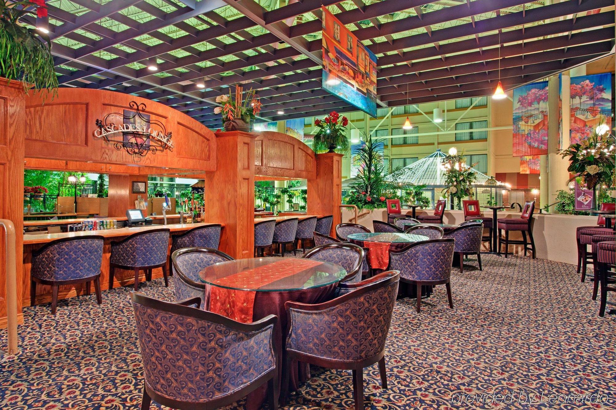 Holiday Inn Toronto - Yorkdale Exterior photo