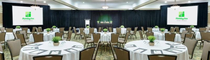 Holiday Inn Toronto - Yorkdale Exterior photo