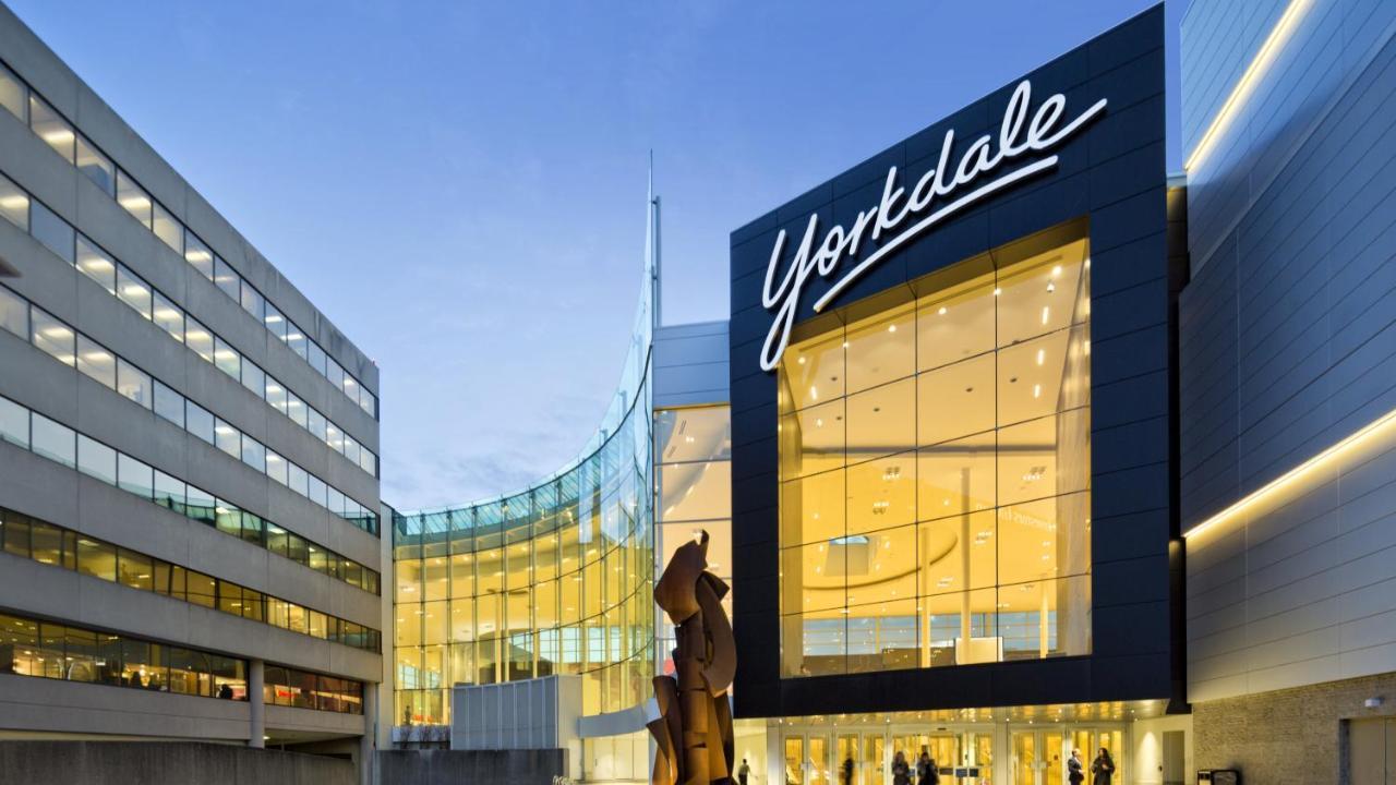 Holiday Inn Toronto - Yorkdale Exterior photo